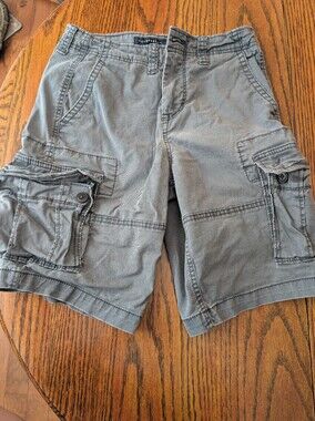 Aeropostale Men's Gray Cargo Shorts with Multiple Pockets